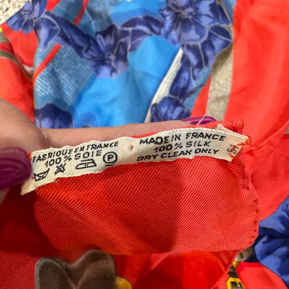 Authentic Hermes Grand Manege silk scarf - Picture 9 of 10